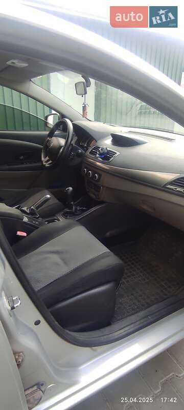 Универсал Renault Megane 2010 в Тернополе фото 19 Универсал Renault Megane 2010 в Тернополе
