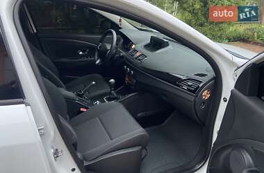 Универсал Renault Megane 2011 в 
