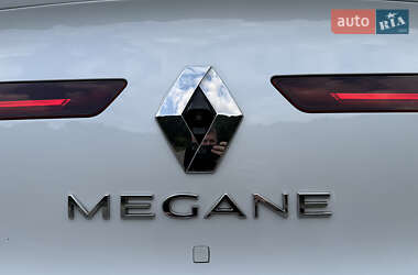 Седан Renault Megane 2020 в 