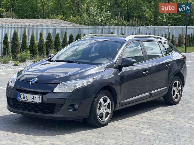 Универсал Renault Megane 2010 в 