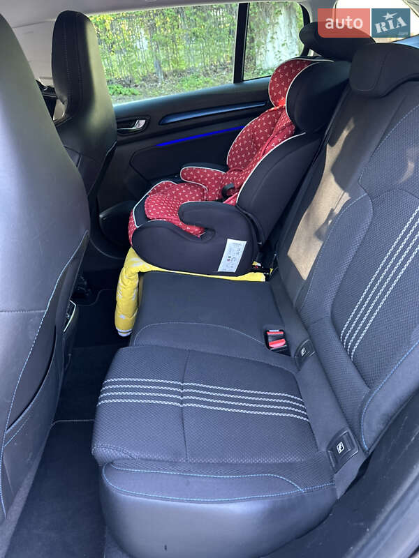 Універсал Renault Megane 2018 в Києві фото 13 Універсал Renault Megane 2018 в Києві