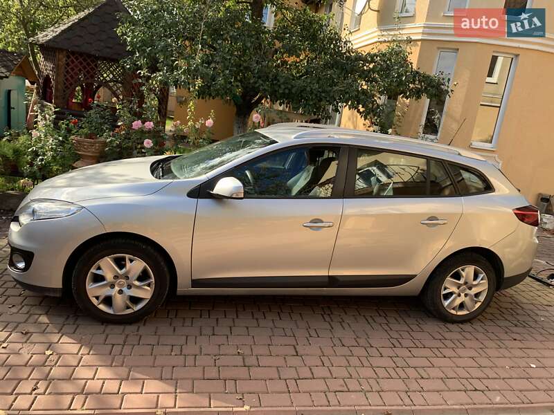 Универсал Renault Megane 2012 в Ивано-Франковске