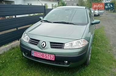 Седан Renault Megane 2005 в Нововолынске