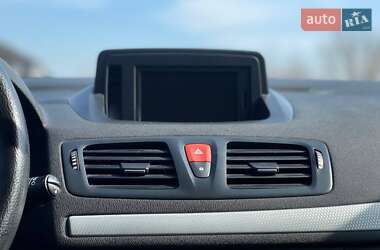 Універсал Renault Megane 2010 в 