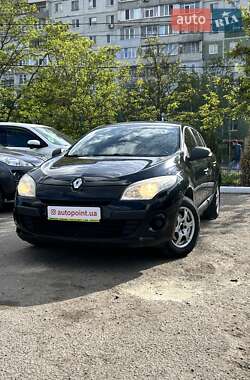 Хэтчбек Renault Megane 2010 в Сумах
