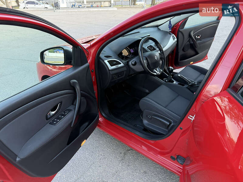 Универсал Renault Megane 2014 в Днепре