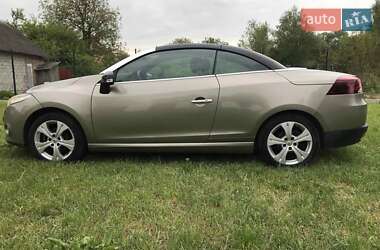 Кабриолет Renault Megane 2010 в 