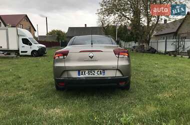 Кабриолет Renault Megane 2010 в 