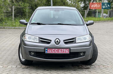 Хэтчбек Renault Megane 2008 в 