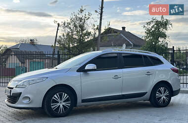 Универсал Renault Megane 2010 в 