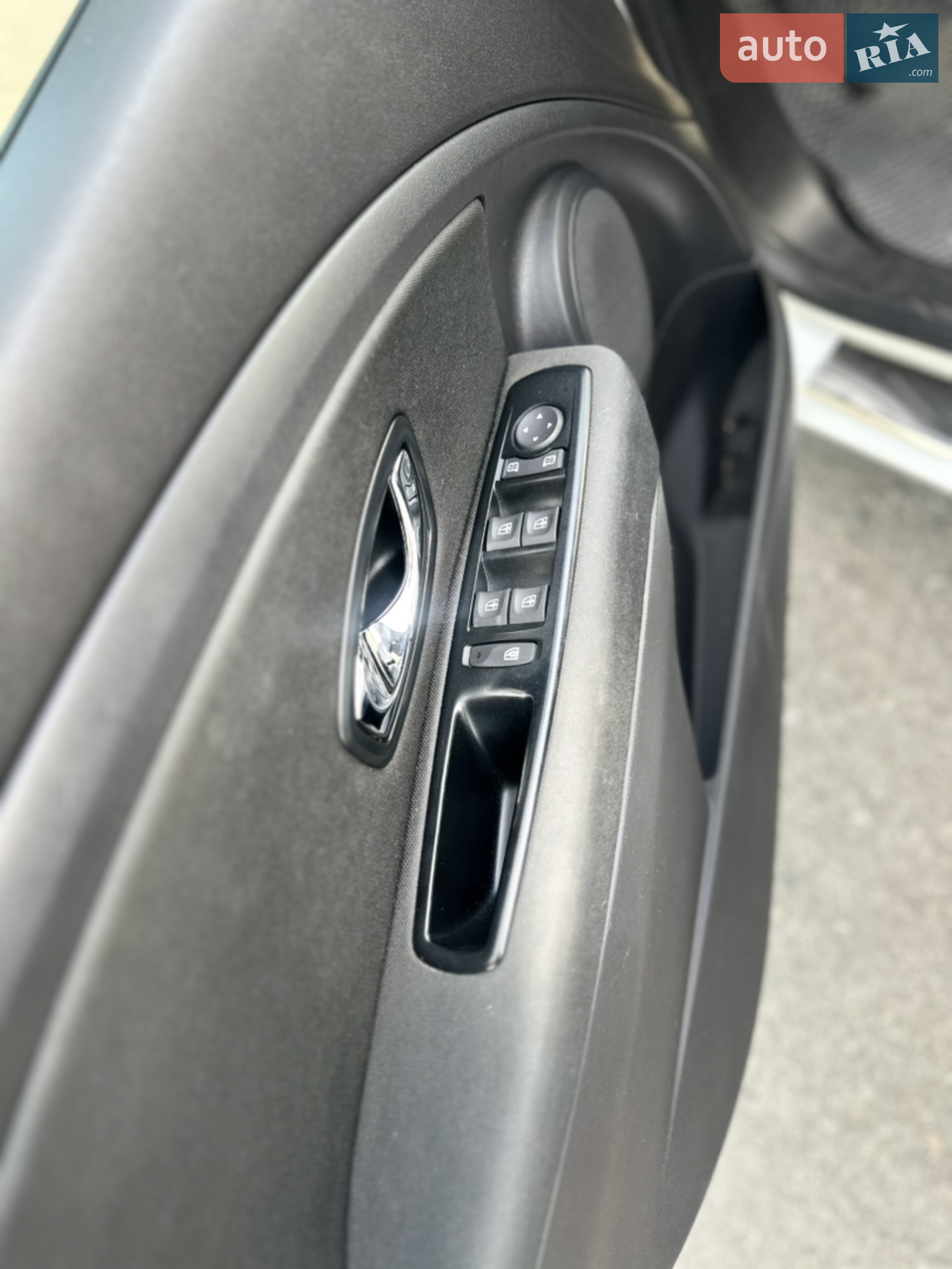 2015 Renault Megane - мініатюра 9