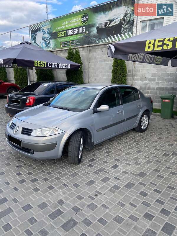 Renault Megane 2004 Renault Megane 2004