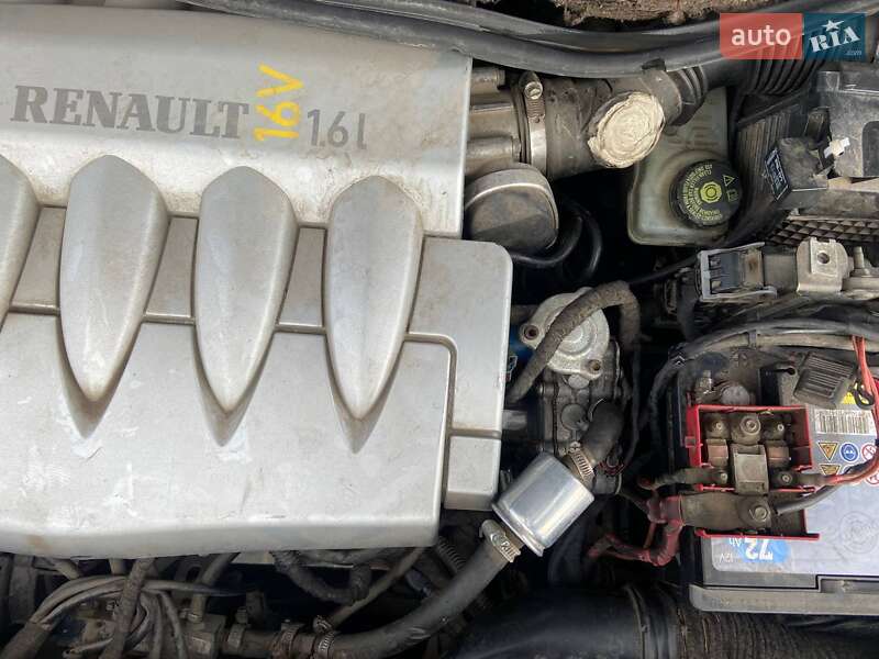 Седан Renault Megane 2004 в Кропивницькому