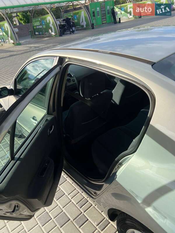 Седан Renault Megane 2004 в Кропивницькому