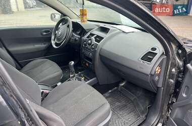 Седан Renault Megane 2005 в 