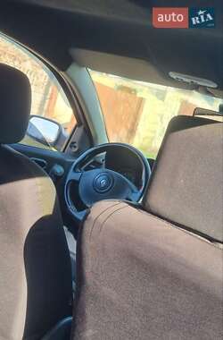 Седан Renault Megane 2005 в 