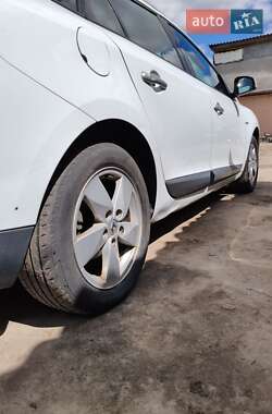 Універсал Renault Megane 2011 в 