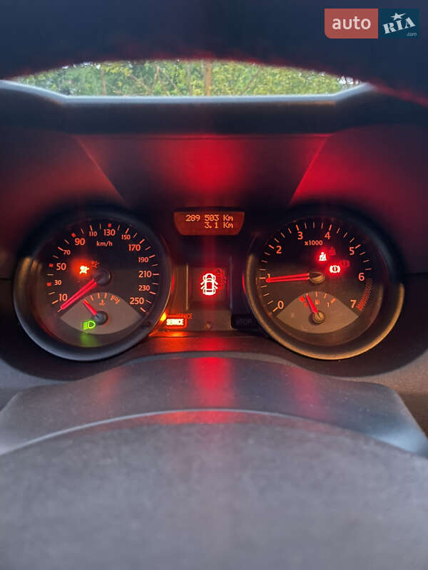 Седан Renault Megane 2006 в Львові
