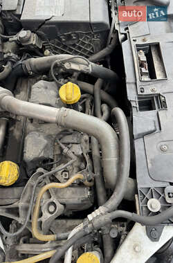 Хетчбек Renault Megane 2009 в 