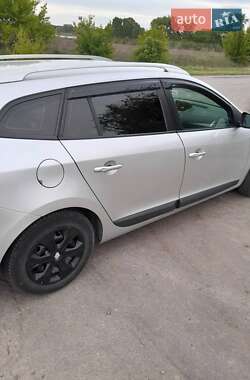 Универсал Renault Megane 2011 в 