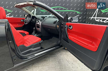 Кабриолет Renault Megane 2005 в 