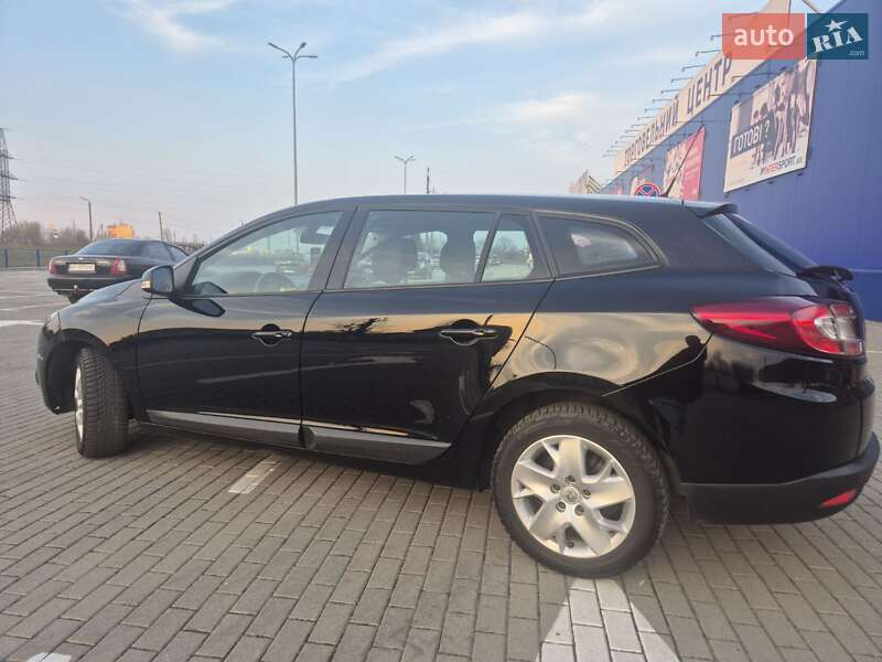 Универсал Renault Megane 2011 в Доброполье