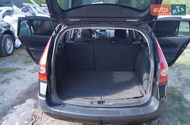 Универсал Renault Megane 2005 в 
