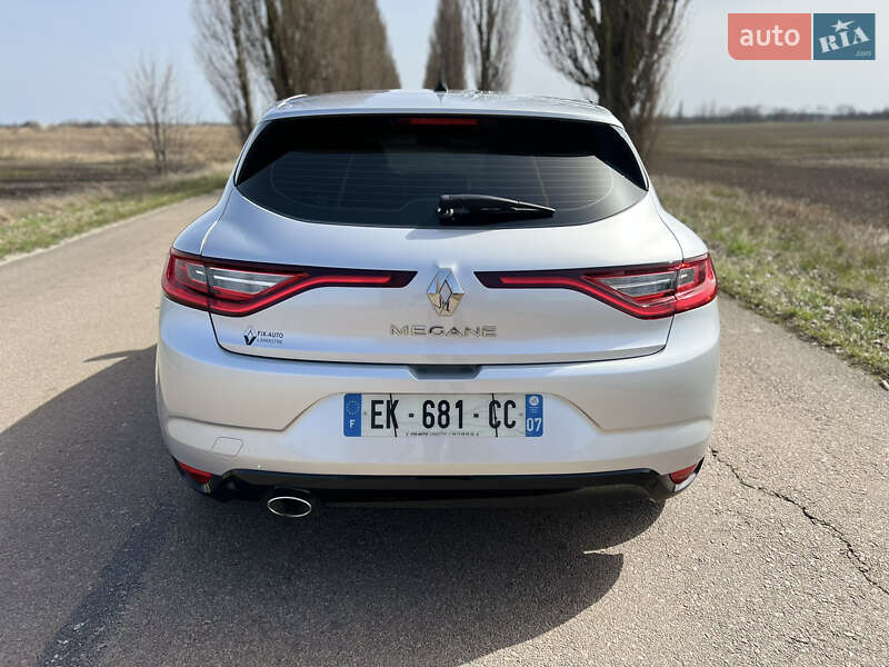 Хэтчбек Renault Megane 2016 в Киеве