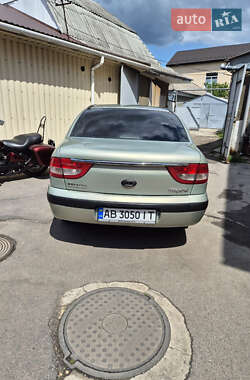 Седан Renault Megane 1999 в 