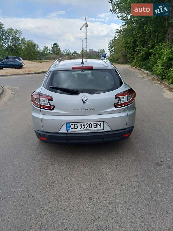 Универсал Renault Megane 2011 в Чернигове