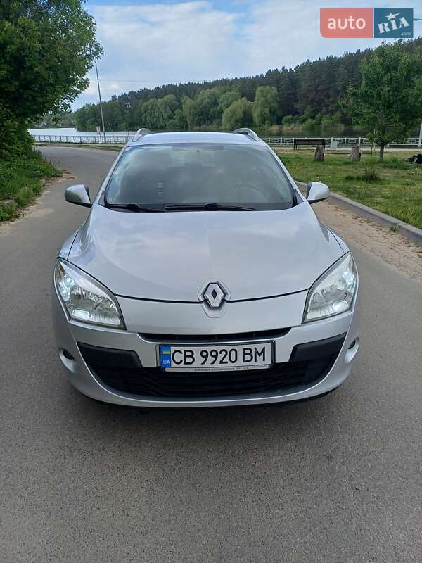 Универсал Renault Megane 2011 в Чернигове