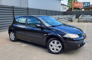Хетчбек Renault Megane 2006 в 