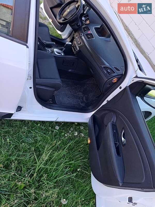 Універсал Renault Megane 2010 в Луцьку