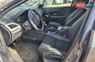 Хетчбек Renault Megane 2009 в 