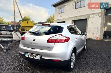 Хэтчбек Renault Megane 2014 в 