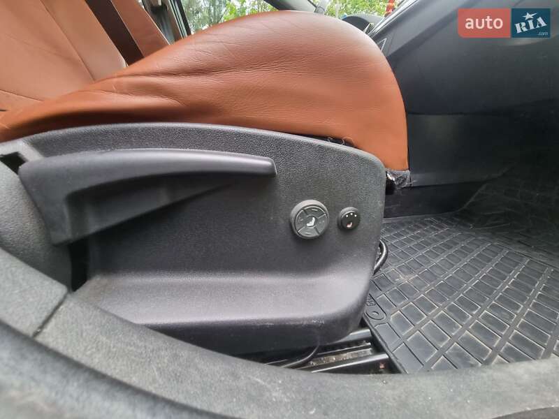 Универсал Renault Megane 2011 в Львове фото 12 Универсал Renault Megane 2011 в Львове