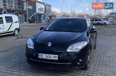 Универсал Renault Megane 2011 в 