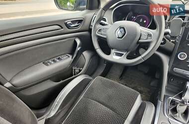 Хэтчбек Renault Megane 2017 в 