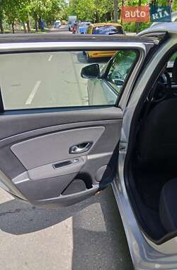 Универсал Renault Megane 2010 в 
