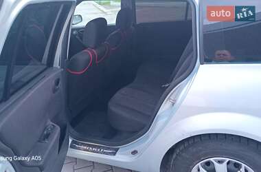 Универсал Renault Megane 2004 в 
