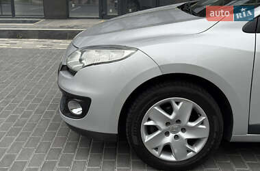 Универсал Renault Megane 2012 в 