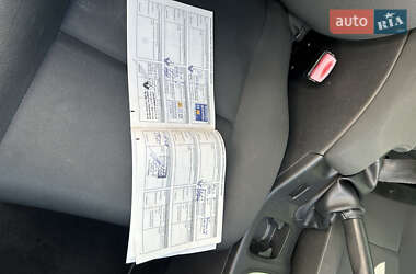 Хэтчбек Renault Megane 2010 в 