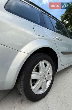 Универсал Renault Megane 2005 в 