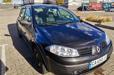Хэтчбек Renault Megane 2004 в 