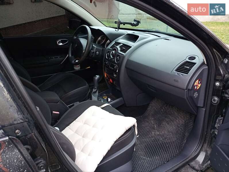 Хэтчбек Renault Megane 2005 в Ивано-Франковске