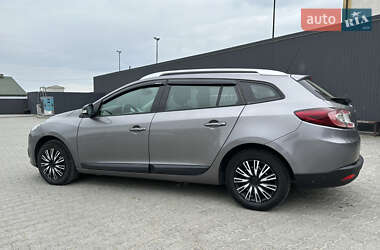 Универсал Renault Megane 2011 в 