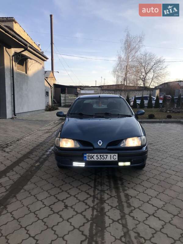 Хэтчбек Renault Megane 1997 в Ровно