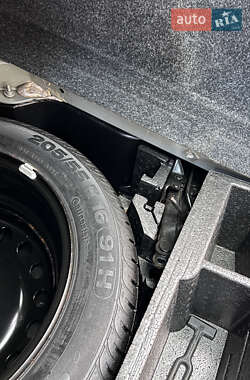 Универсал Renault Megane 2006 в 