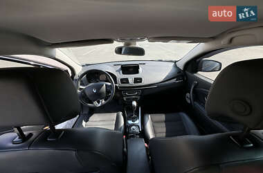 Хэтчбек Renault Megane 2014 в 