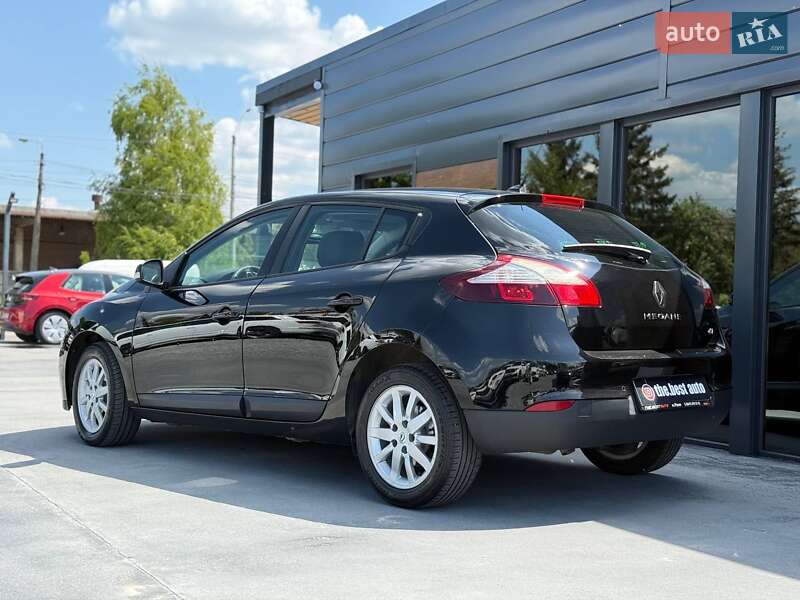 Хэтчбек Renault Megane 2012 в Ровно